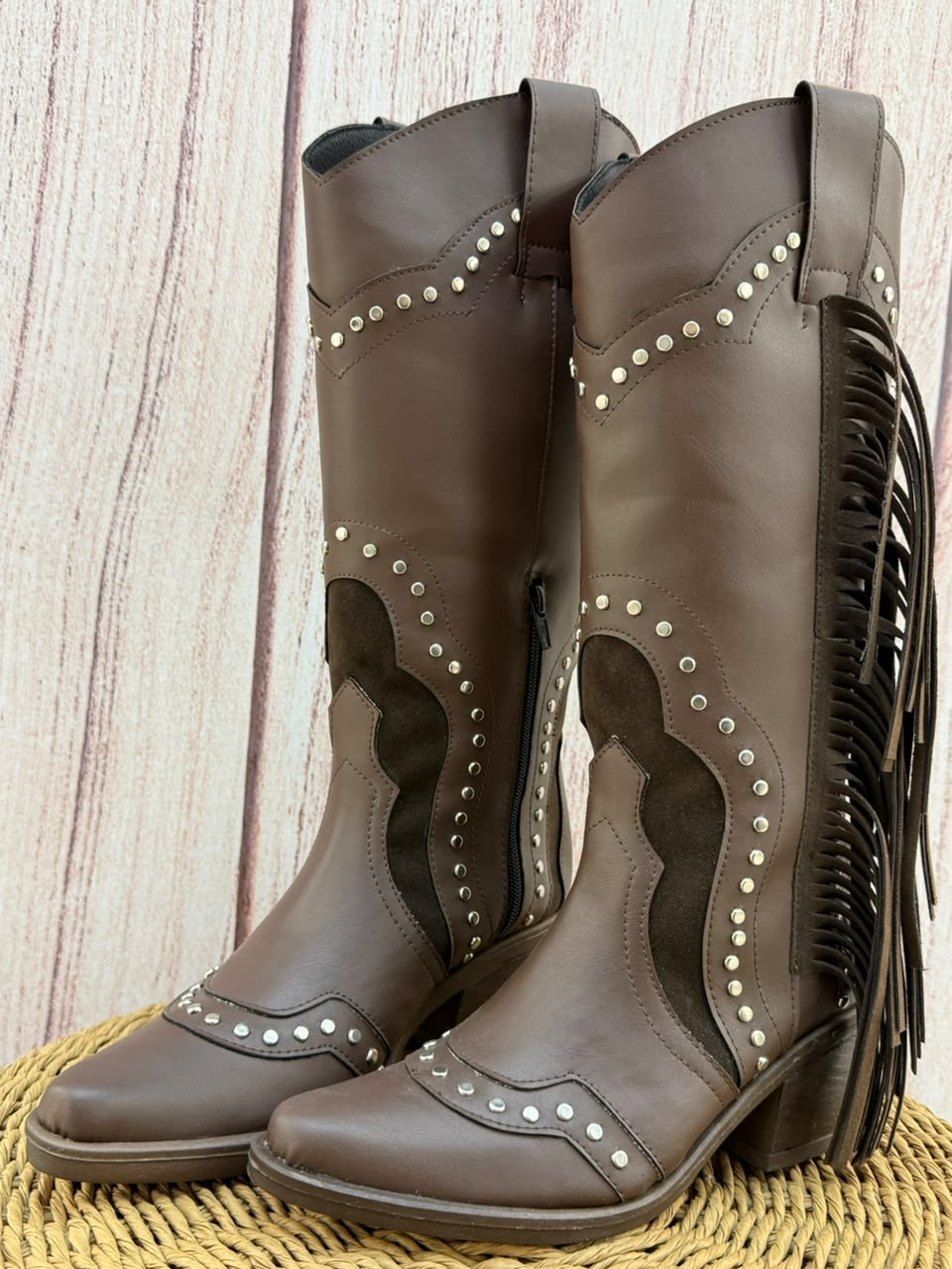 By Pack - Bota Bull