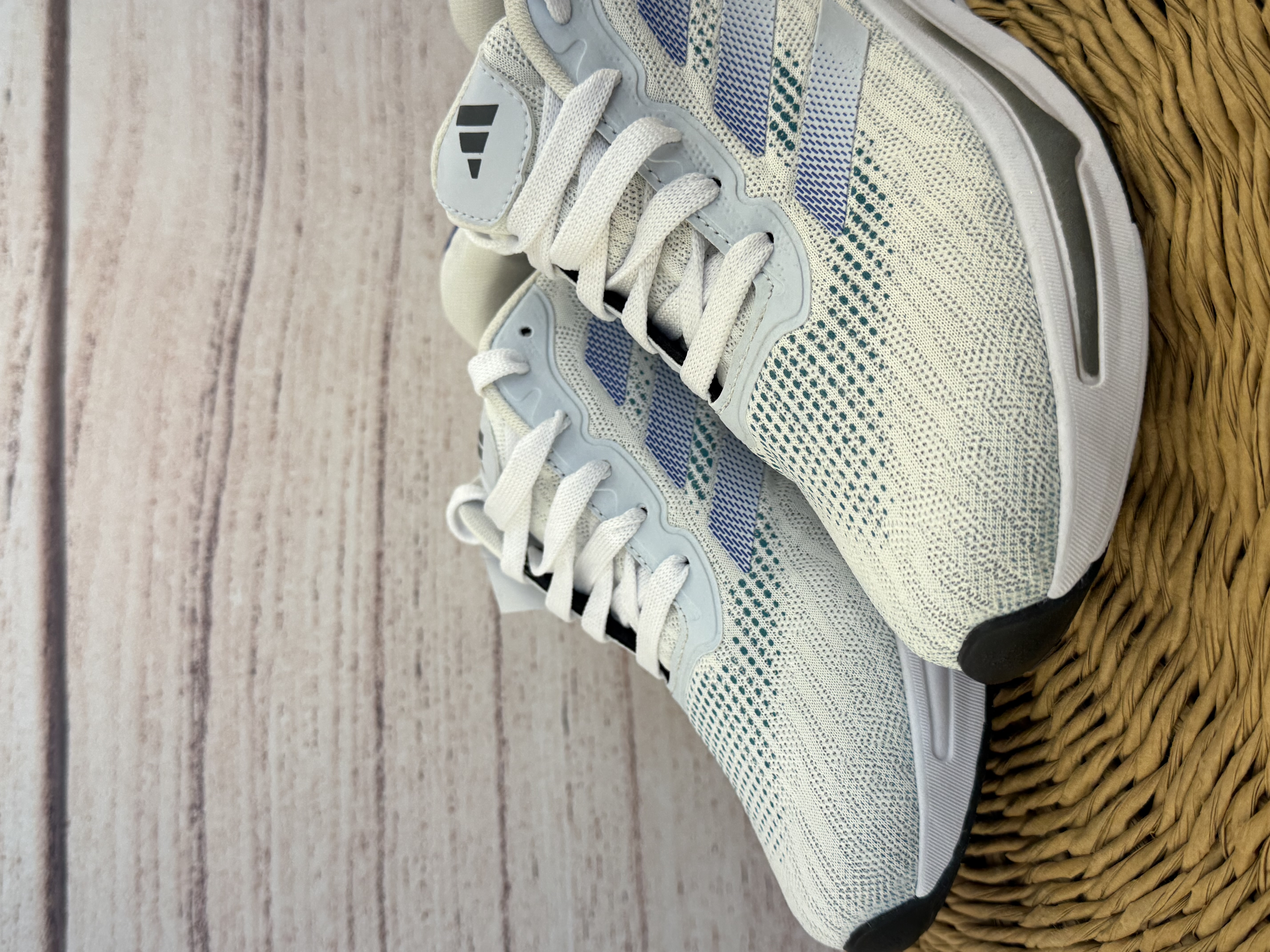 Zapatillas Adidas Galaxy 6 blanco degrade verde