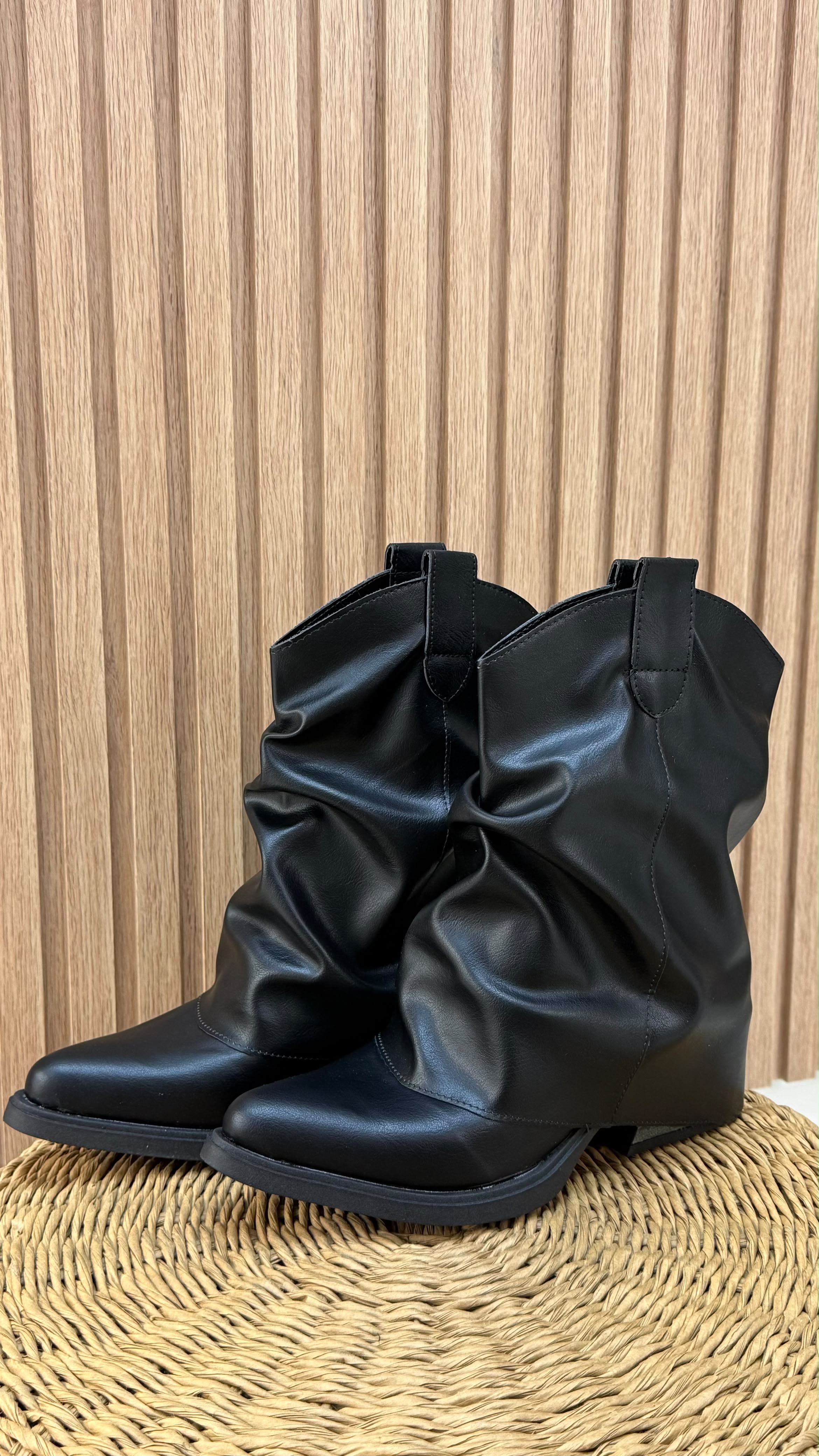 ART 3000